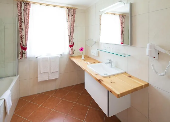 Krimmlerfaelle Hotel 4*